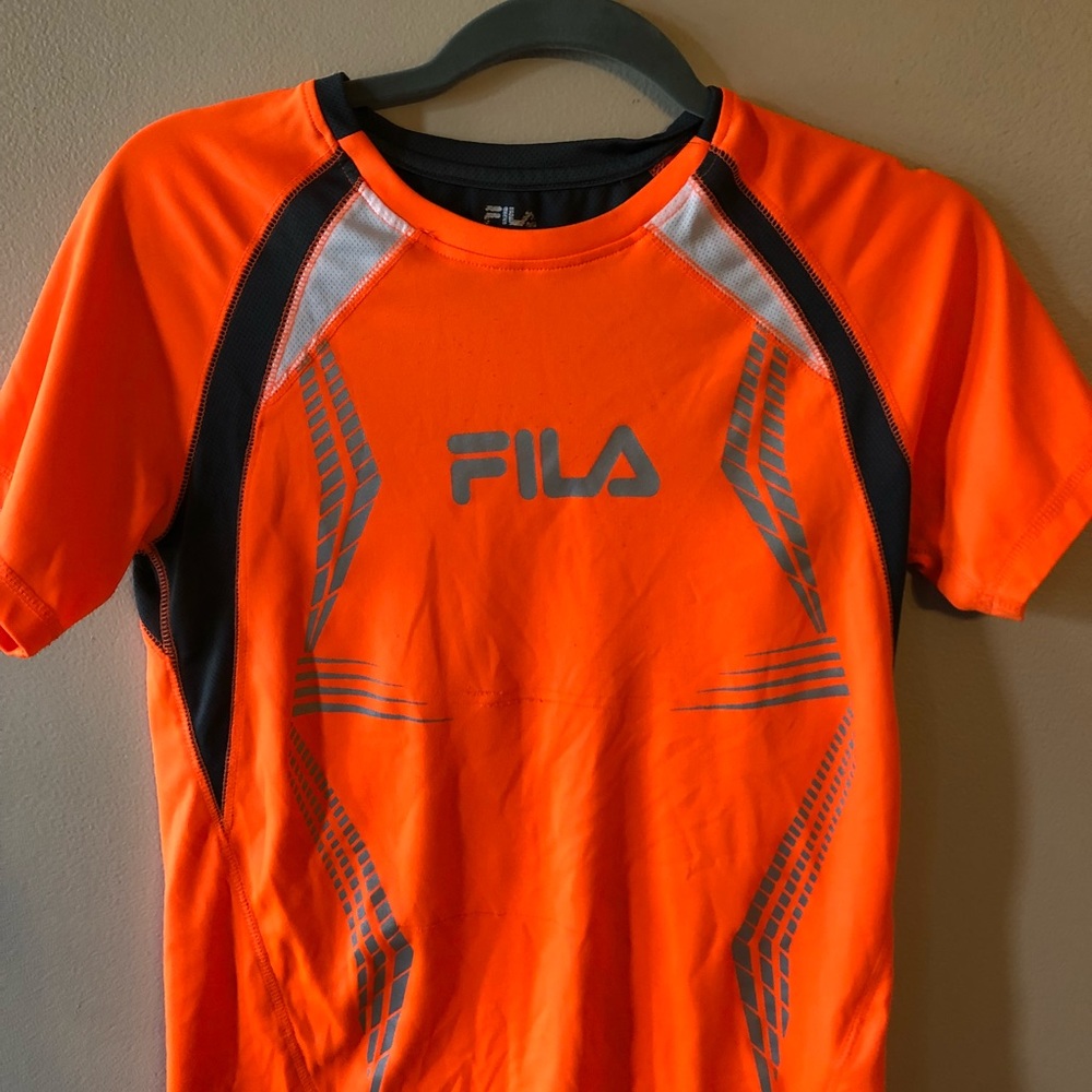 Boys Fila T-shirt in great condition!